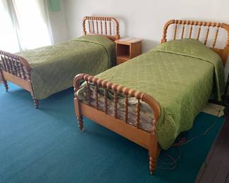 Vintage Wooden Twin Beds W/ Headboard & Footboard