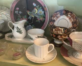 Display Cabinets W/ Vintage Travel Souvenirs, Books, Figurines, Etc.