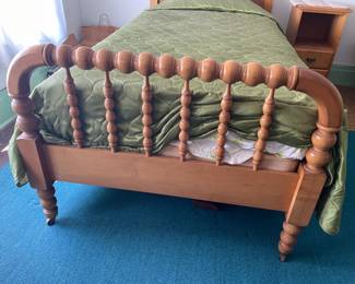 Vintage Wooden Twin Beds W/ Headboard & Footboard
