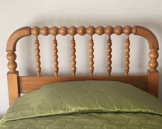 Vintage Wooden Twin Beds W/ Headboard & Footboard
