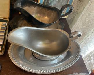 Gravy Boats W/ Underplates