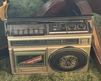 Vintage Traveling Radio