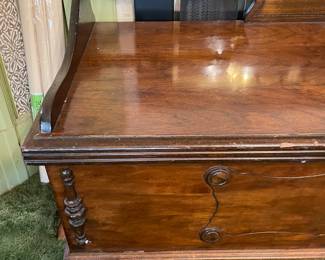 Wooden Lift Up Cedar Trunk