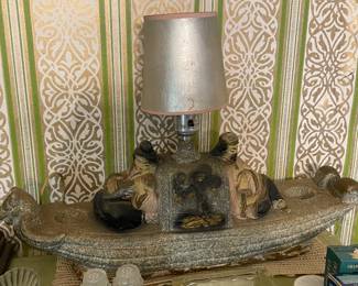 Vintage Asian Themed Table Lamp