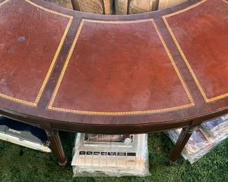 Wood Curved Accent Table W/ 2 Drop Leaves & Leather Top
