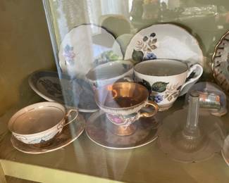 Display Cabinets W/ Vintage Travel Souvenirs, Books, Figurines, Etc.