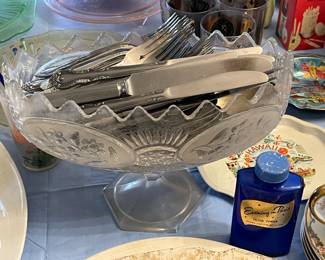 Crystal Pedestal Bowl W/ Flatware