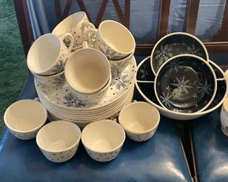 Vintage "Stardust" Mid-Century Modern Snowflake Patterned China Set (Italy)
