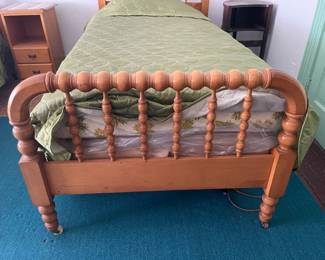 Vintage Wooden Twin Beds W/ Headboard & Footboard