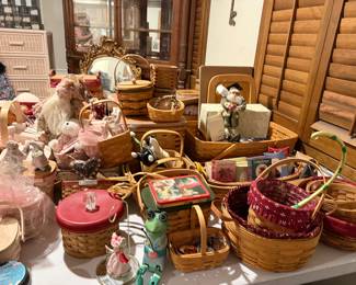 more Baskets they are amazing .. last collection left in seal beach