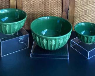 Vintage Furio Home Green Oak Leaf Mixing Bowls