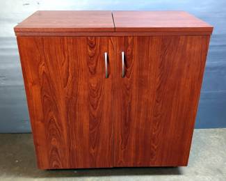 Kangaroo Sewing Furniture Cabinet with Folding Top