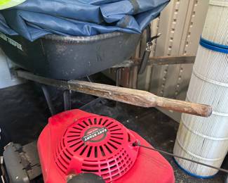 Wheel barrel 