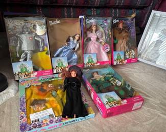 barbie wizard of oz 5 pc, plus vintage glinda 