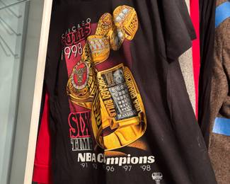 Vintage championship Bulls T-shirt, six years