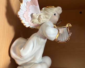 Precious moments harp player Angel