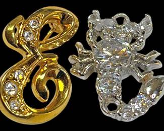 Rhinestone Scorpion Pendant Gold E Pin