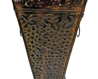Metallic Table Top Vase