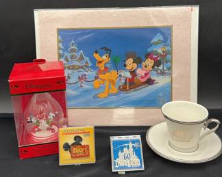 1999 Disney ‘Mickey’s Once Upon A Christmas’ Lithograph * 60th Anniversary Mirrored Compact *