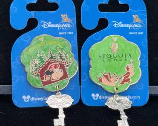 Disneyland Paris NEW Trading Pins * Sequoia Lodge Chip & Dale * Ranch Davy Crockett Mickey Mouse