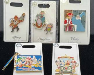 Disney NEW Trading Pins * Mickey & Minnie Mouse; Merlin & Arthur; Ichabod; Great Mouse Detective
