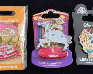 Hong Kong DisneyLand New Limited Edition Trading Pins * Belle, Snow-white & 7 Dwarfs