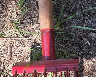 Pecan picker