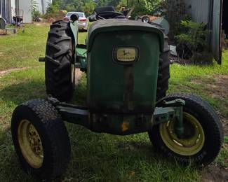 John Deere Tractor 