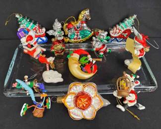 Warner Brothers Christmas Ornaments * Molded Metallic Christmas Ornaments * Metal Flower Ornament
