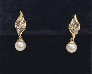 10K Yellow/White Gold Pearl * Six Tested Diamond Pierced Earrings