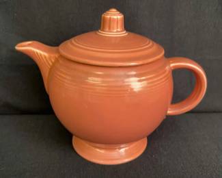 Fiesta Made In USA Discontinued Color Persimmon Vintage Teapot