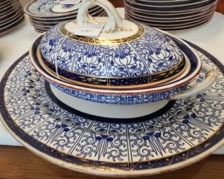 Antique Royal Worchester, Royal Lily Fine China