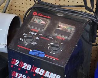 Schumacher Electric Battery Charger and Engine Starter