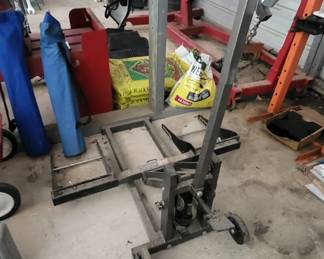 Hydraulic Lift
