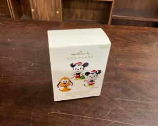 2008 Hallmark Keepsake Ornament -Set of Disney Pluto, Mickey & Minne Ornaments