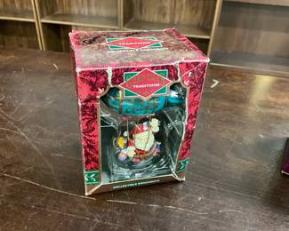 Christmas Traditions Santa Claus Ornament by Westmark