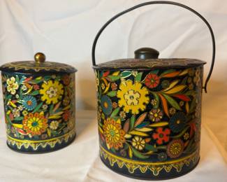 Sewing tins made in England