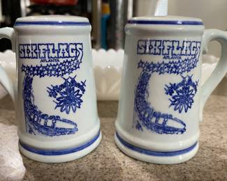sSALT AND PEPPER SHAKERS