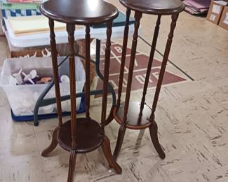 4-ft plant stands