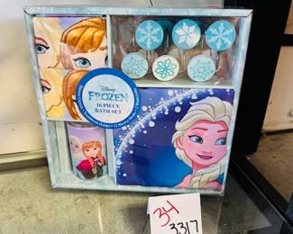 Frozen Bathroom Set