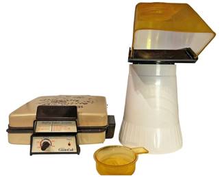Waffle Maker and Popcorn Maker