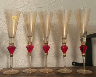 Festive champagne flutes.