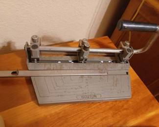 3-Hole Punch