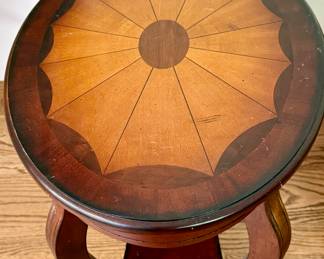 Nice Oval Side Table with inlay on top and a Drawer.