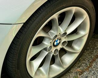 2005 BMW Z4 2.5i Convertible Roadster in Silver with Black Leather Interior and Manual Transmission 80K Miles