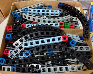 Rokenbok System Track