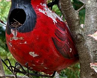 Cool Yard Art throughout the Property