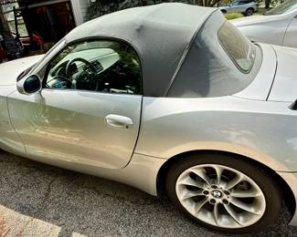 2005 BMW Z4 2.5i Convertible Roadster in Silver with Black Leather Interior and Manual Transmission 80K Miles