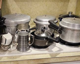 Pressure cookers