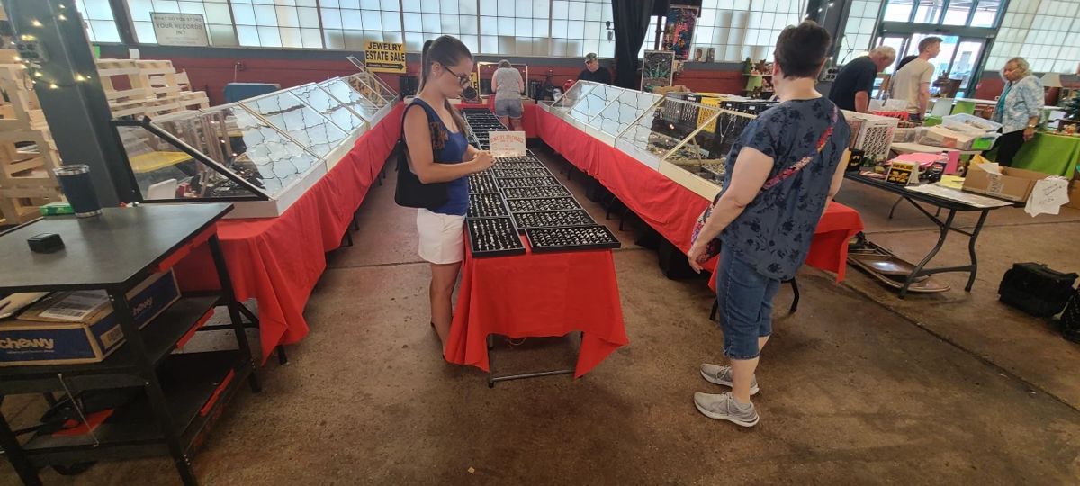 Come and enjoy the fantastic selection of Gold and Sterling jewelry we have for sale. Tables on the left are all cases of Gold. Center tables are our $15 Sterling jewelry. On the right you will find hundreds of pieces of beautiful and unique Sterling jewelry. 